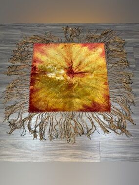 Antique Green Red Velvet Tie Dye Table Runner Dresser Scarf Fringe 21.5 x22"